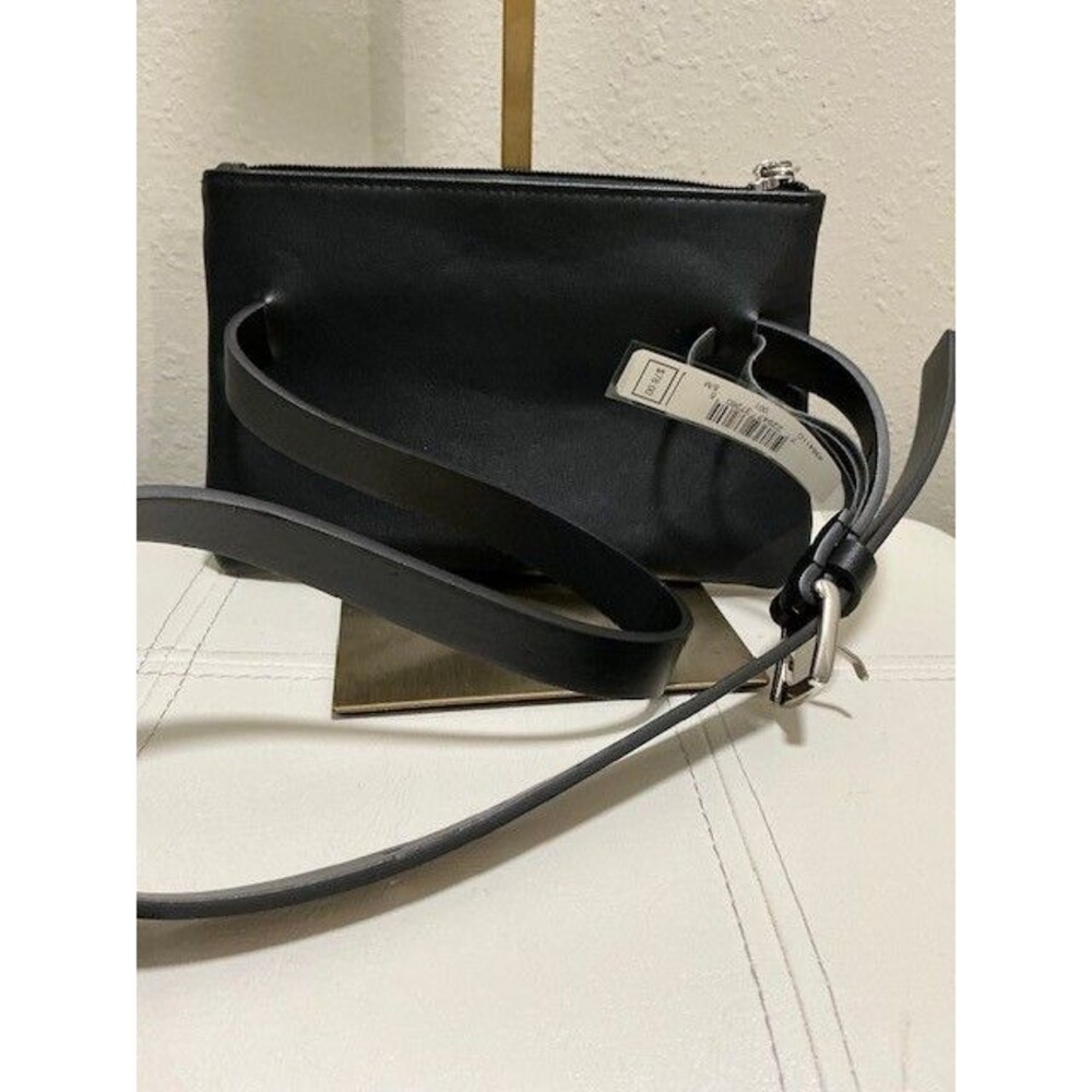 Calvin Klein Belt and Clutch Fanny Pack Black NWT Sz S/M - Picture 2 of 4